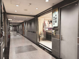 c9bab6ad-ce40-4b3d-85be-81c86b0bf466